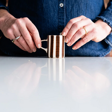 Charger l&#39;image dans la galerie, Tasse à expresso rayée Candy Stripe