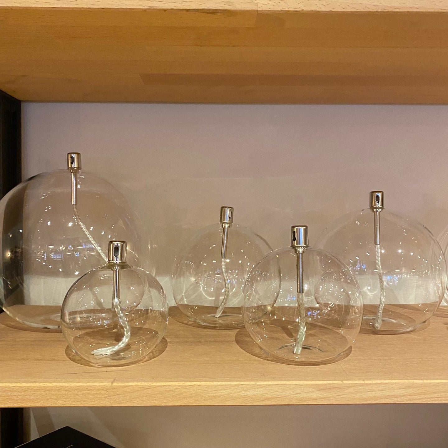 Lampe à huile lisse Sphère  (5 tailles)